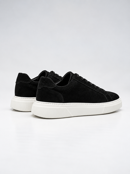 CLASSIC SUEDE SNEAKERS - BLACK