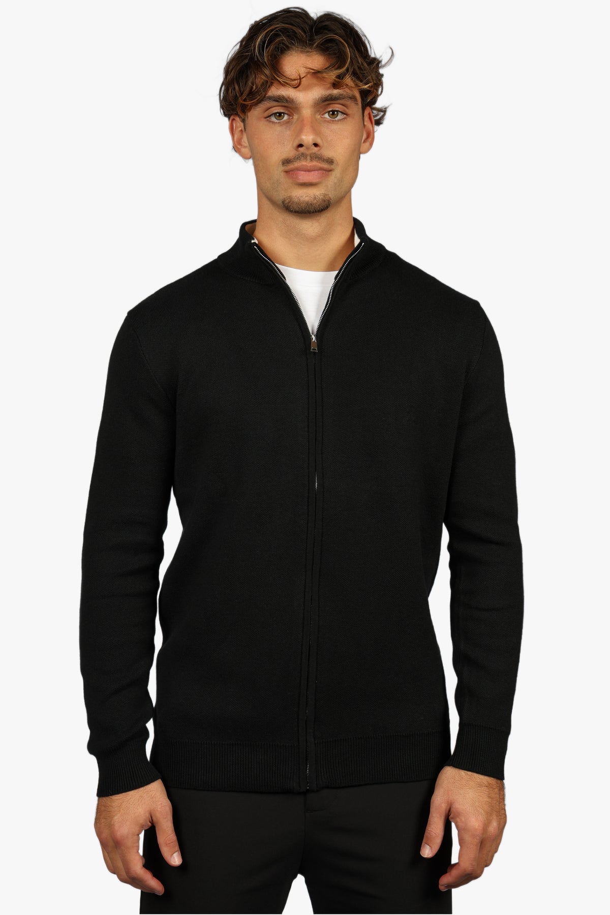 CLASSIC FULL ZIP KNIT - BLACK