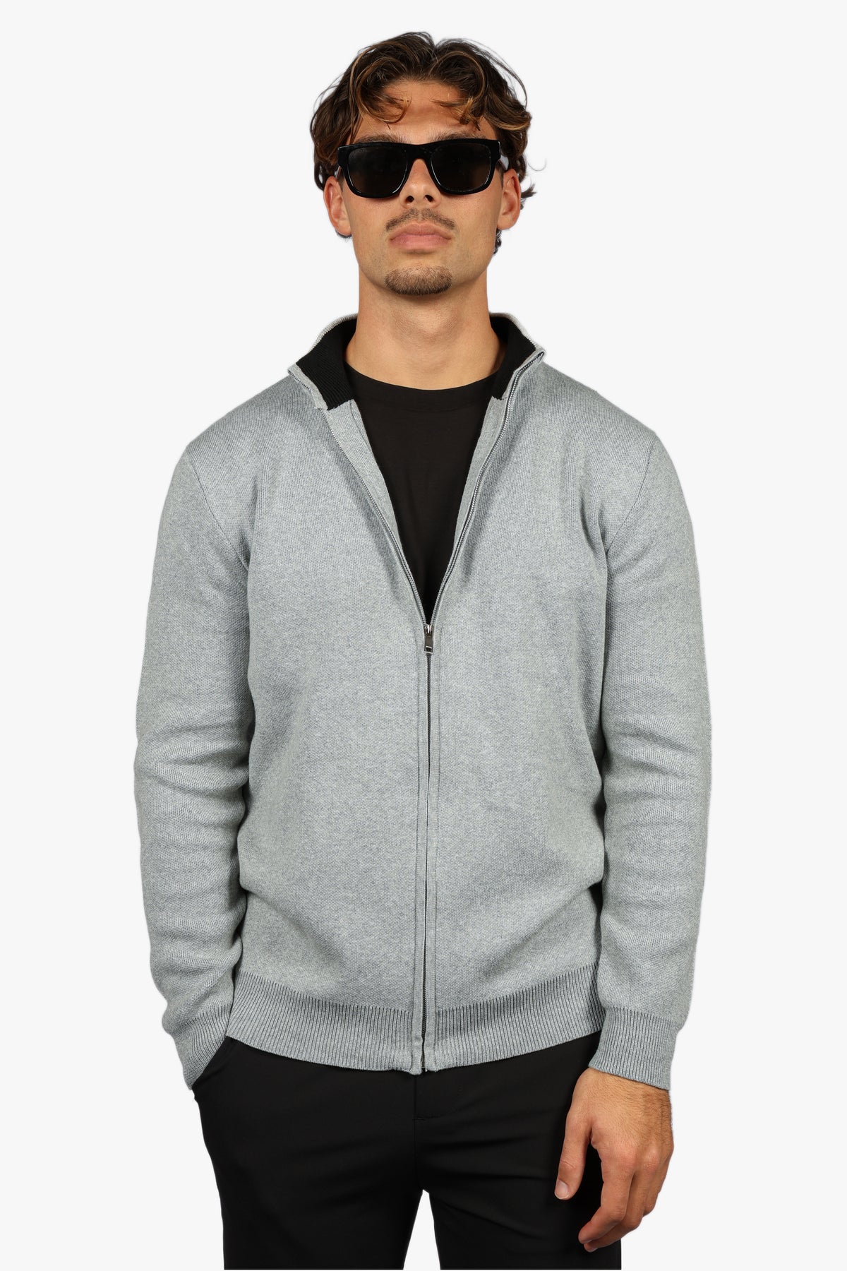 CLASSIC FULL ZIP KNIT - GREY