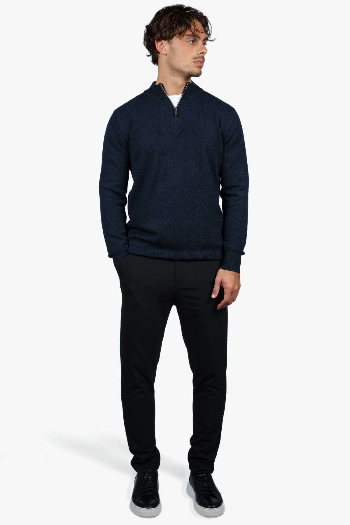CLASSIC HALF ZIP KNIT - NAVY