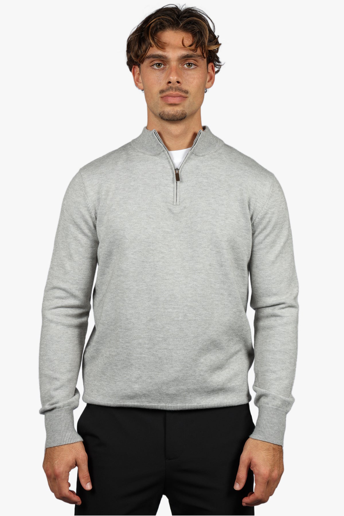 CLASSIC HALF ZIP KNIT - GREY