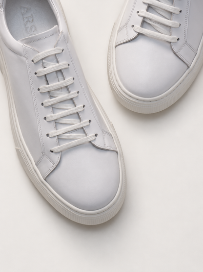 CLASSIC LEATHER SNEAKERS - WHITE