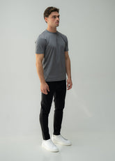 Arso Amsterdam Slim cotton tee
Slim fit
100% cotton
Soft and breathable
Crew neck
Short sleeves
100% Waterproof/Stain-proof