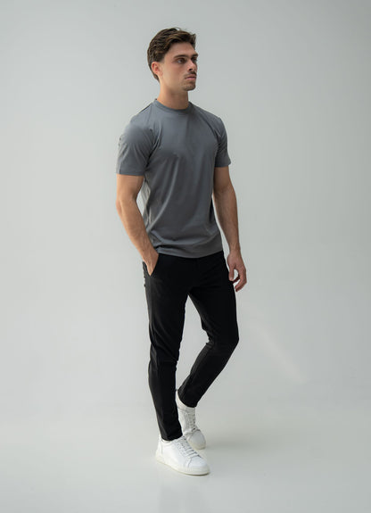 Arso Amsterdam Slim cotton tee
Slim fit
100% cotton
Soft and breathable
Crew neck
Short sleeves
100% Waterproof/Stain-proof
