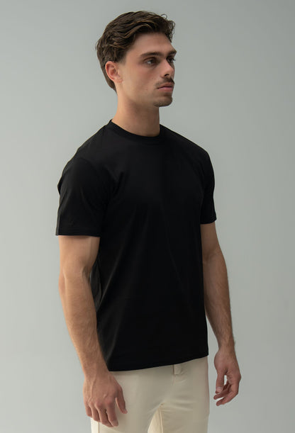 Arso Amsterdam Slim cotton tee
Slim fit
100% cotton
Soft and breathable
Crew neck
Short sleeves
100% Waterproof/Stain-proof