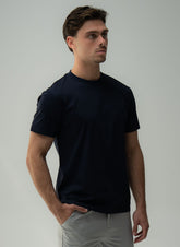 Arso Amsterdam Slim cotton tee
Slim fit
100% cotton
Soft and breathable
Crew neck
Short sleeves
100% Waterproof/Stain-proof
