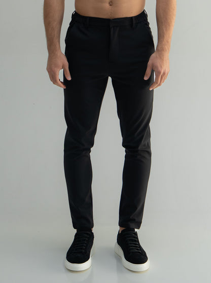 Tailored stretch trousers&amp;nbsp;
Slim fit
Stretch fabric
Belt loops