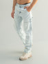 Loose fit denim jeans
Panel construction
Premium denim fabric
Stone washed finish