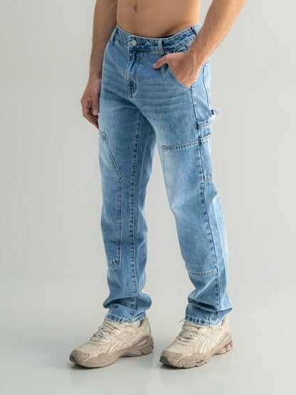 Loose fit denim jeans
Panel construction
Premium denim fabric
Stone washed finish