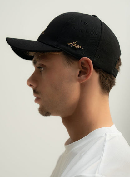 Refined Monogram Cap in Black/Black

Embroidered ARSO Monogram
Structured Front Panel
100% Cotton
Curved Brim
Six-Panel Construction
Ventilation Eyelets
Adjustable Back Closure

Designed for a clean, effortless finish.