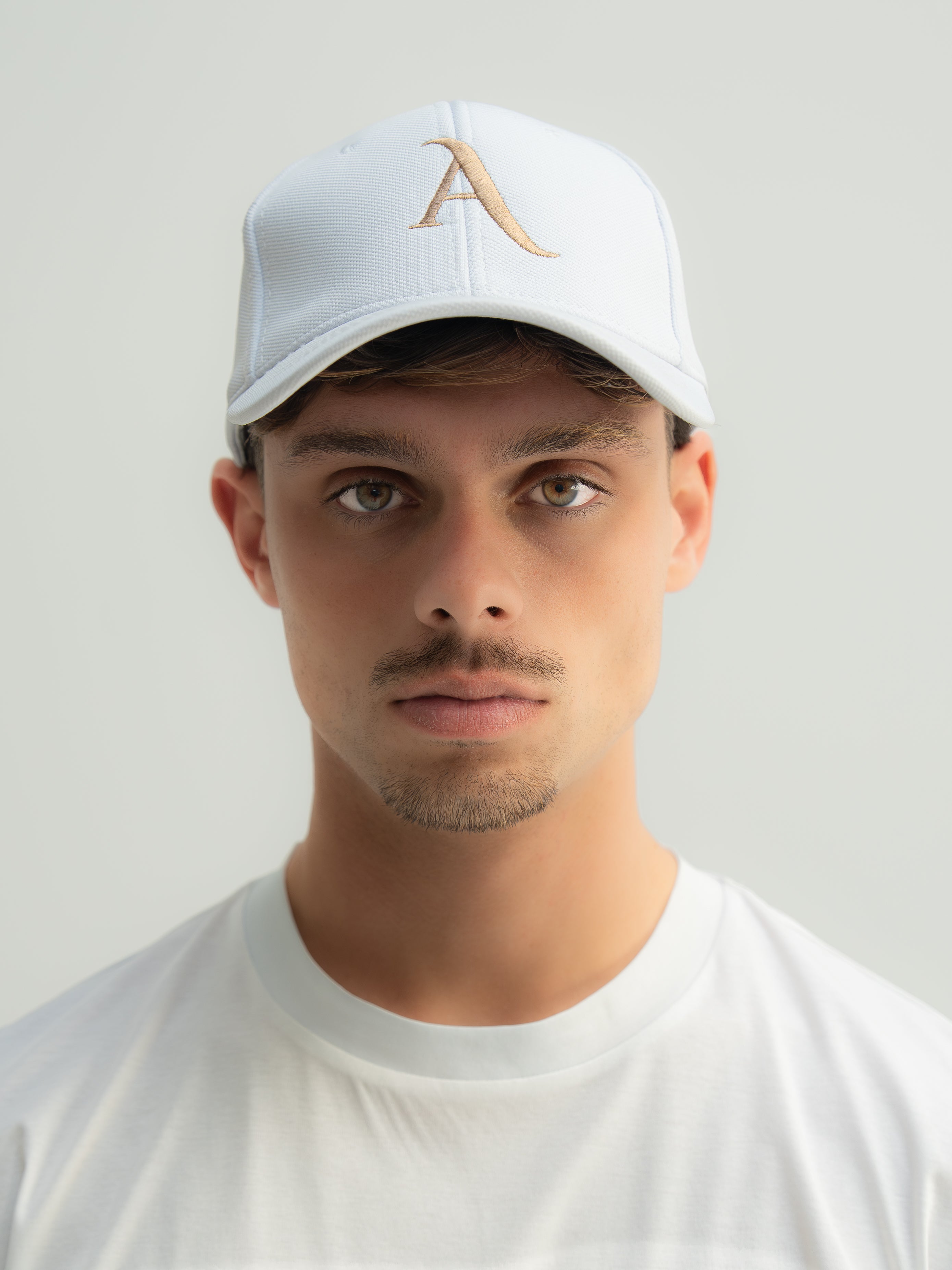 Refined Monogram Cap in Black/Black

Embroidered ARSO Monogram
Structured Front Panel
100% Cotton
Curved Brim
Six-Panel Construction
Ventilation Eyelets
Adjustable Back Closure

Designed for a clean, effortless finish.