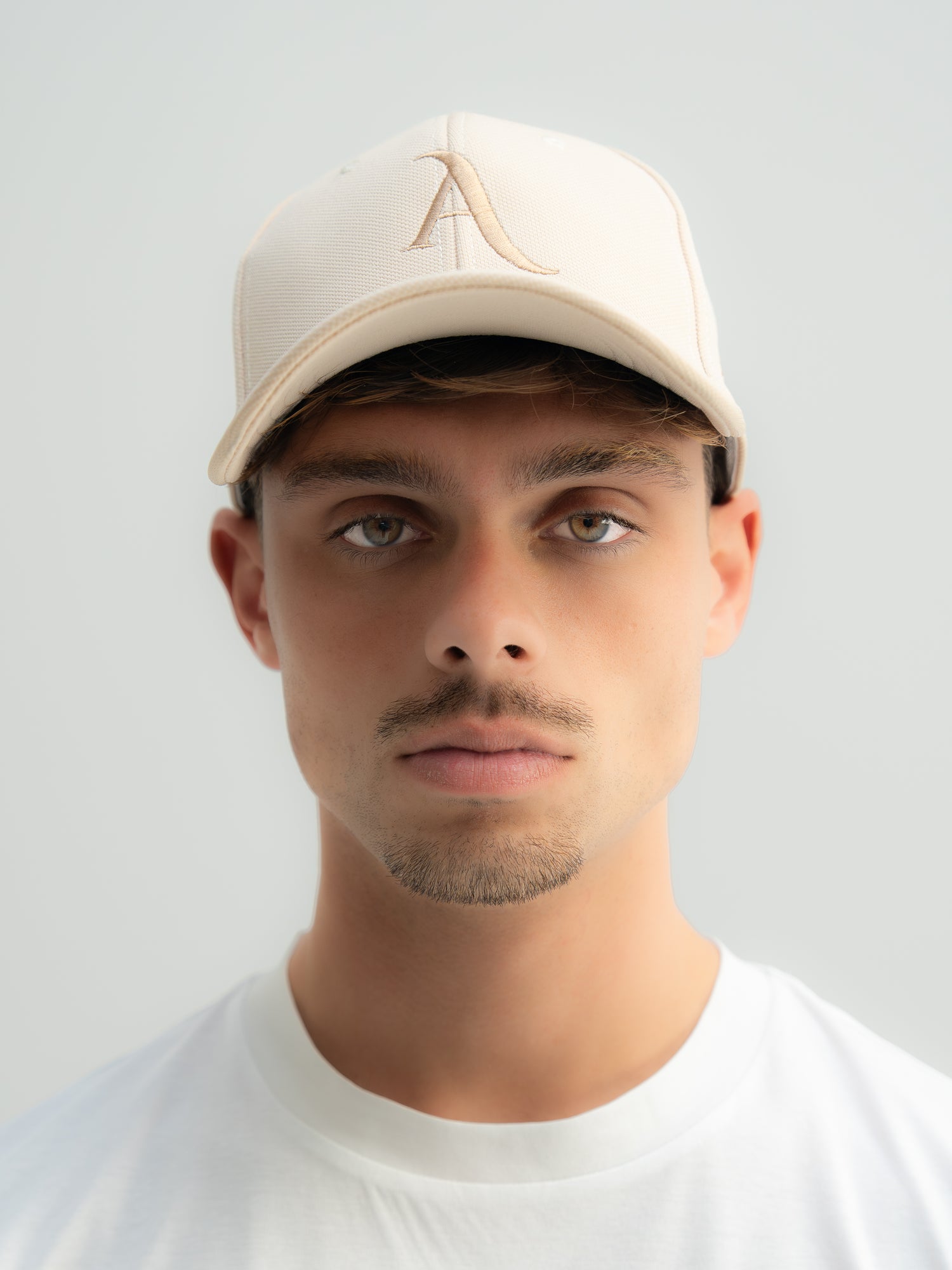 Refined Monogram Cap in Black/Black

Embroidered ARSO Monogram
Structured Front Panel
100% Cotton
Curved Brim
Six-Panel Construction
Ventilation Eyelets
Adjustable Back Closure

Designed for a clean, effortless finish.