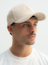 Refined Monogram Cap in Black/Black

Embroidered ARSO Monogram
Structured Front Panel
100% Cotton
Curved Brim
Six-Panel Construction
Ventilation Eyelets
Adjustable Back Closure

Designed for a clean, effortless finish.